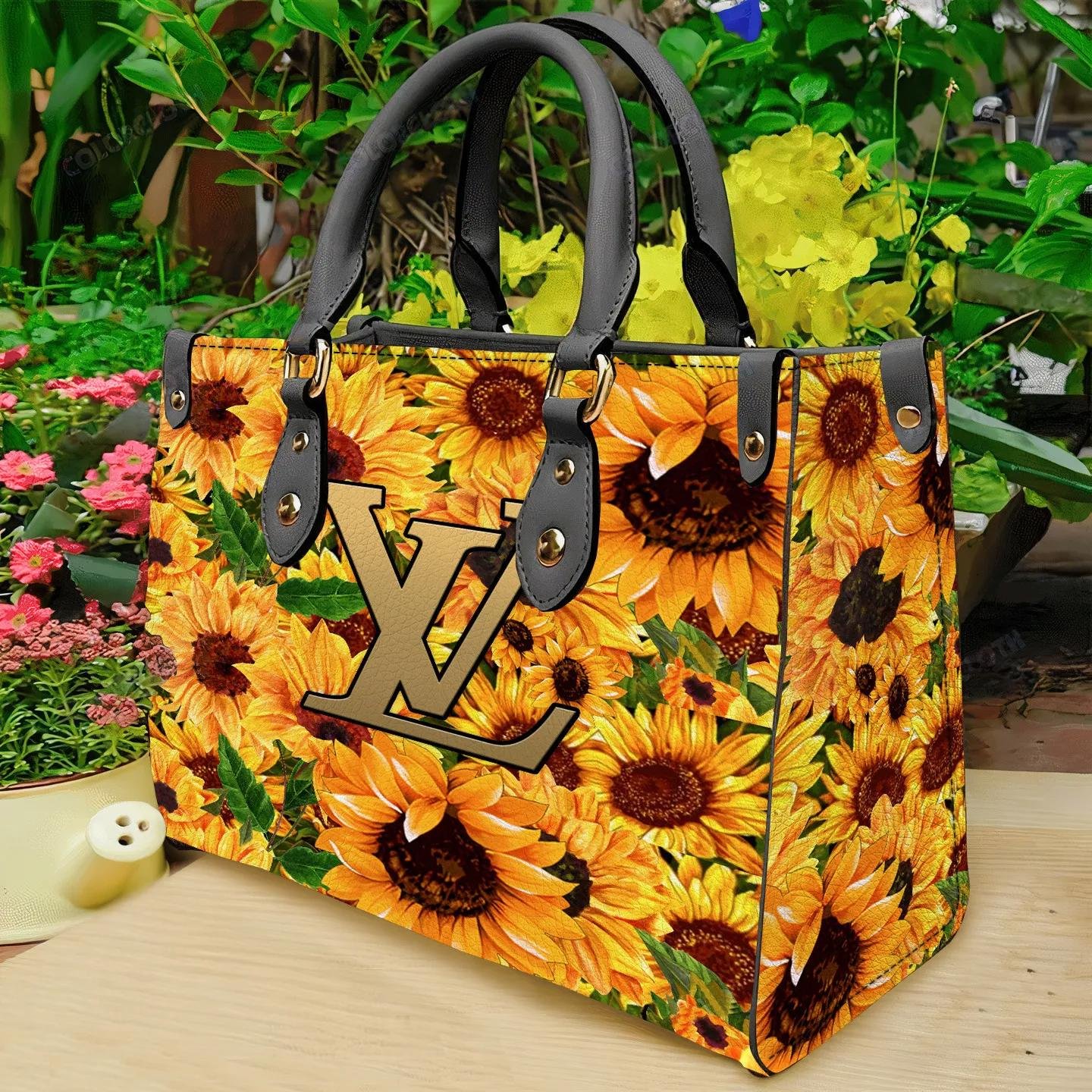 louis vuitton sunflower premium women small handbag luxury brand for beauty 20231203103625024