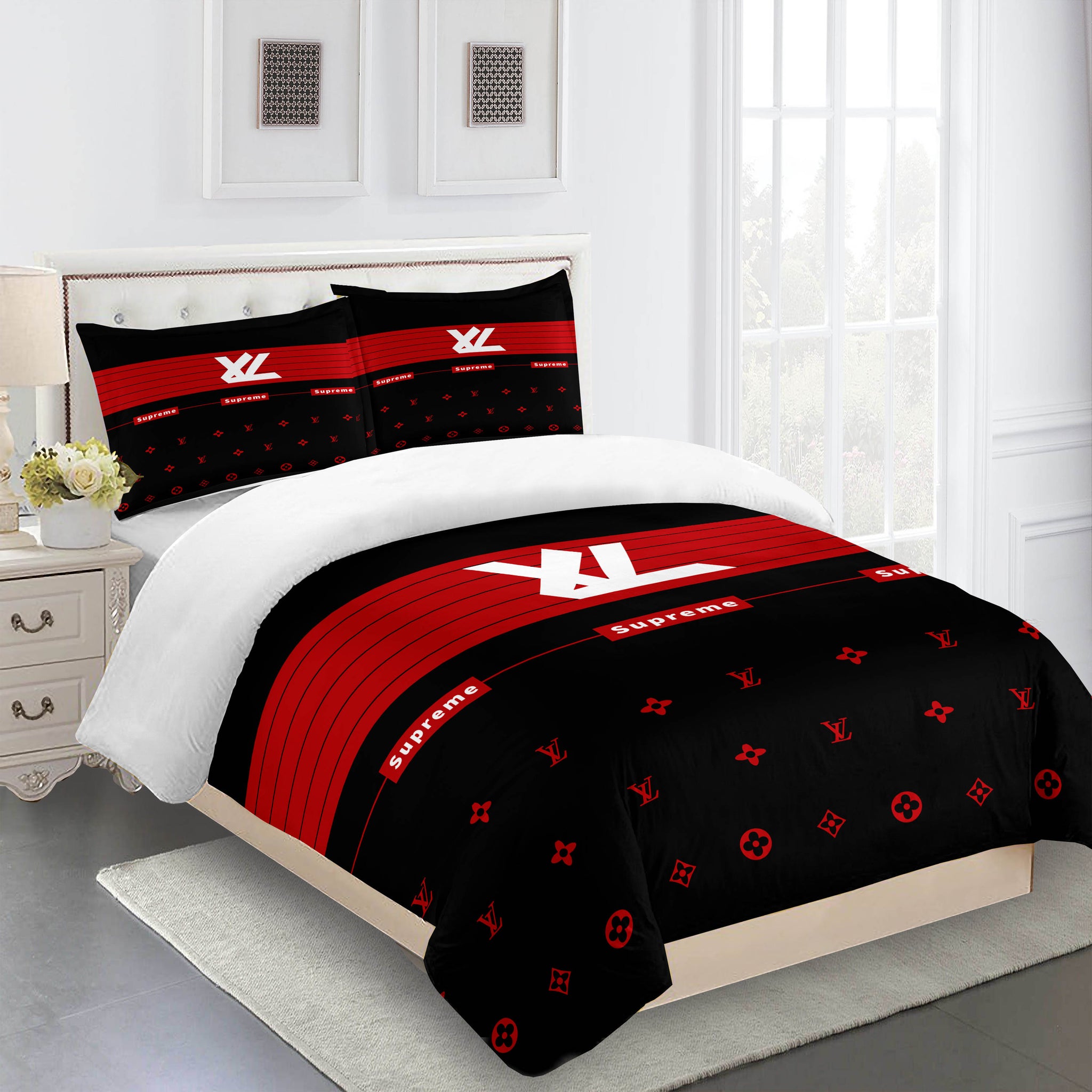 louisVuittoncomfortersetRedandblack 6096024c e241 454b a5b9 89cf62a771ec 1024x1024@2x