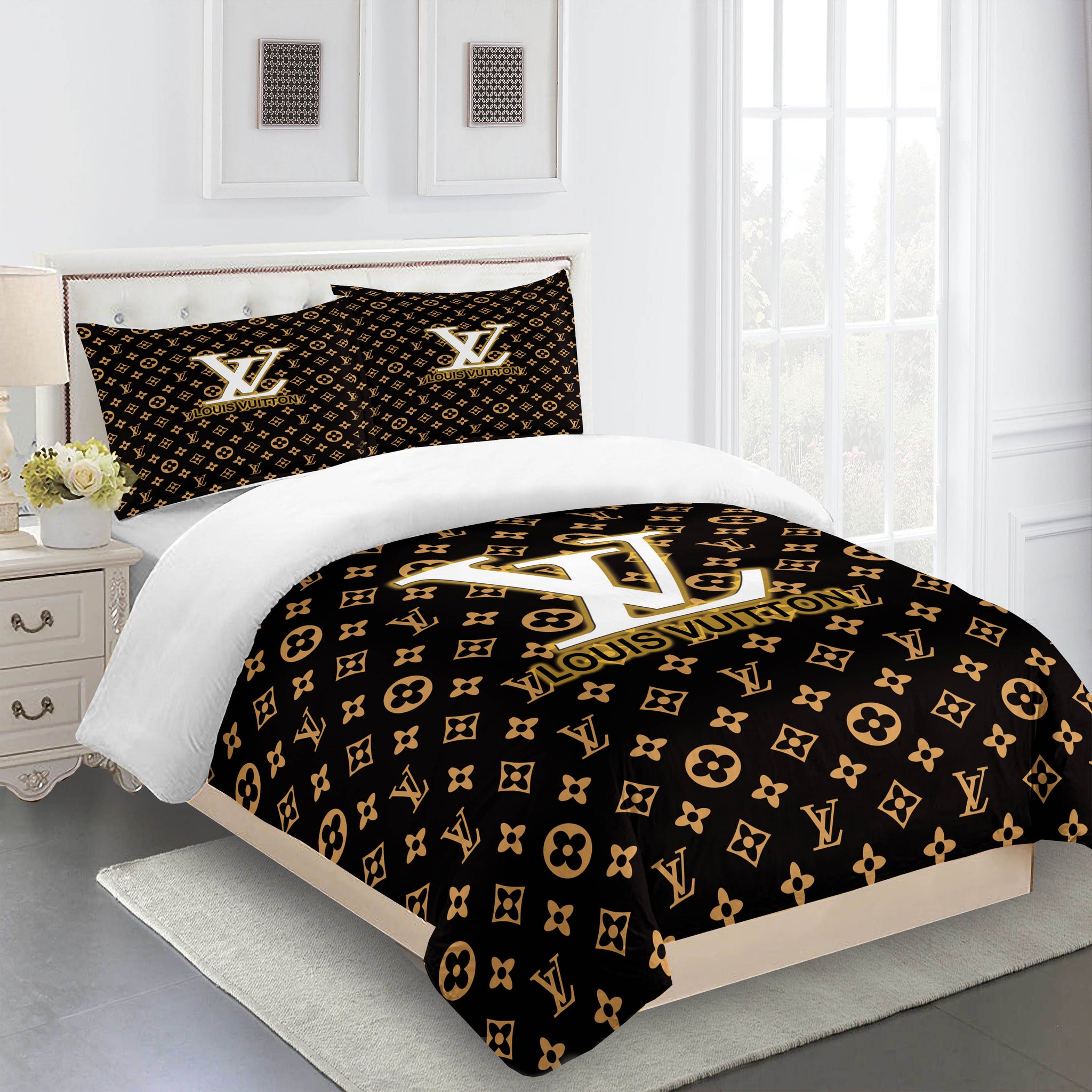 louisVuittoncomfortersetgoldenlogowhite 1024x1024@2x
