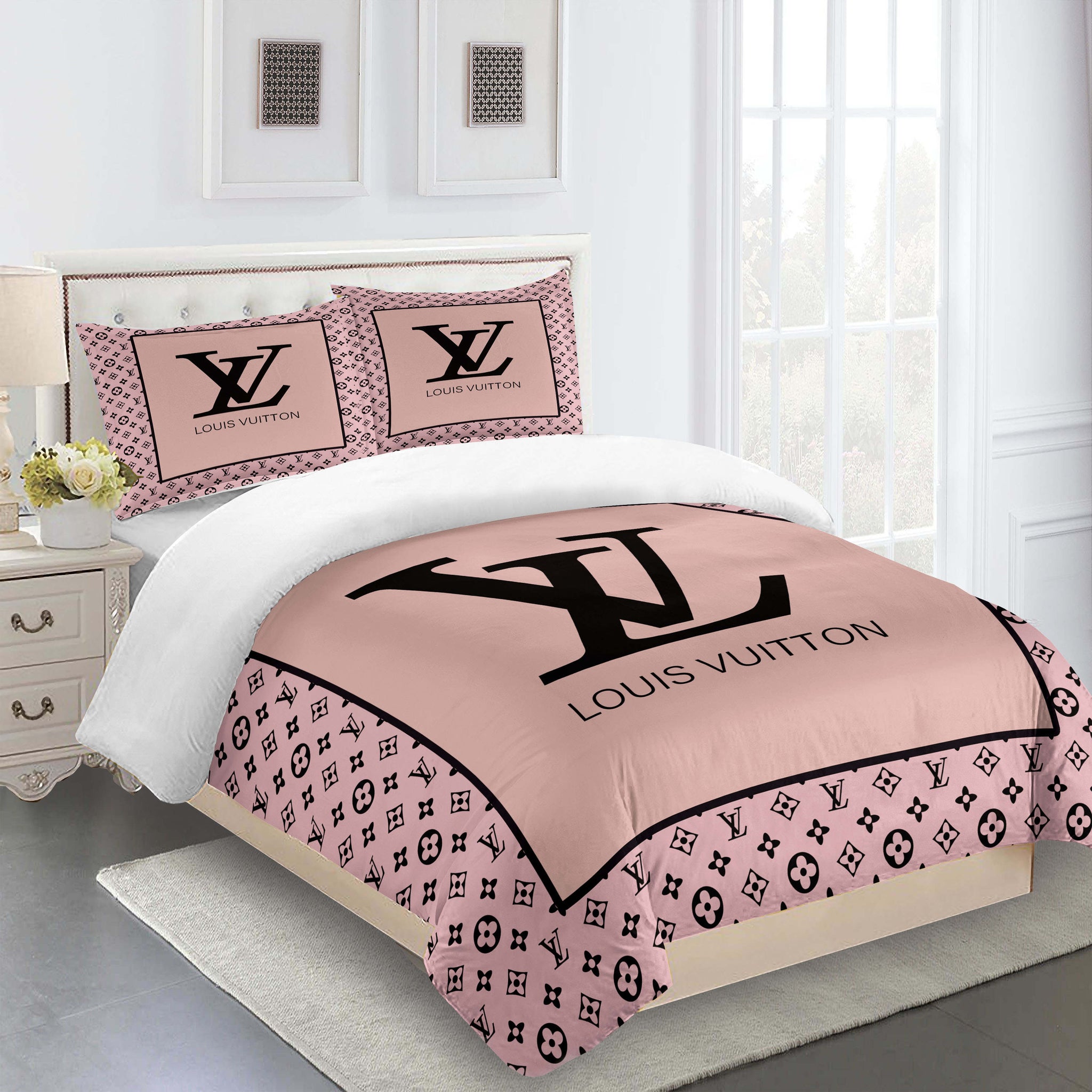 louisVuittoncomfortersetpinkandblack 1024x1024@2x