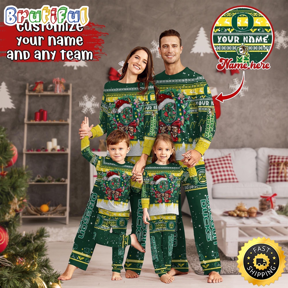 personalized ncaa oregon ducks pajamas christmas pajamas for sports fan usovv