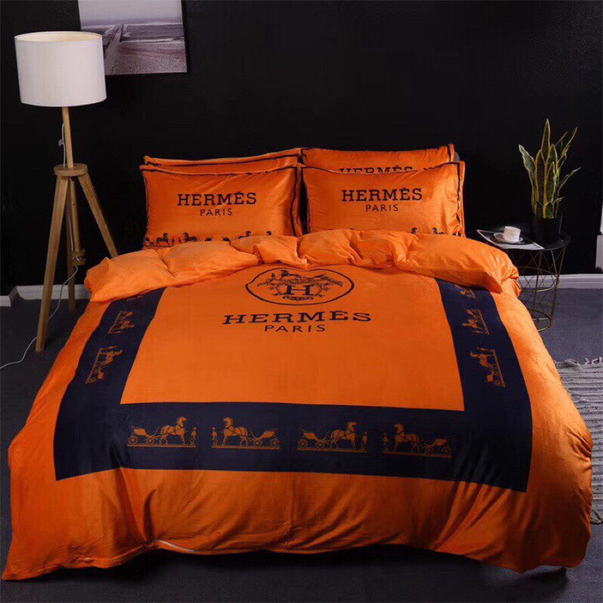 s 713364 hermes bedding d2d83a92 ad72 4d2c aadf fc9a1fa00ec2 1024x1024@2x