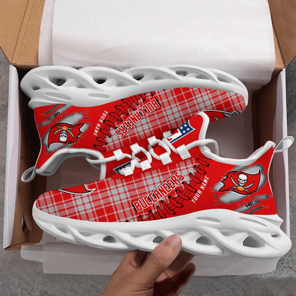 tampa bay buccaneers personalized yezy running sneakers spd304 zhlh3